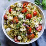 Fresh Caprese Pesto Pasta Salad